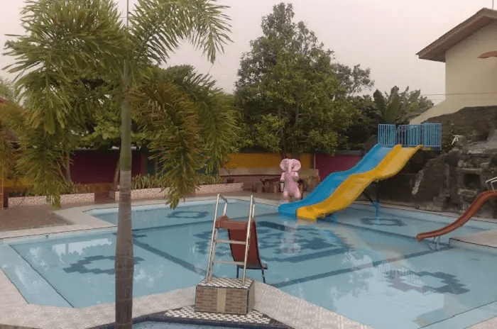 Kolam Renang Pelangi Darma: Daya Tarik, Harga Tiket, dan&nbsp;Lokasi