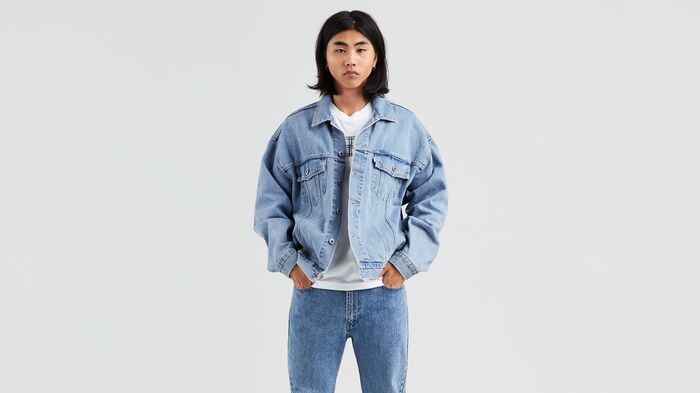 13 Jaket Levis Pria yang Bikin Kamu Makin&nbsp;Macho